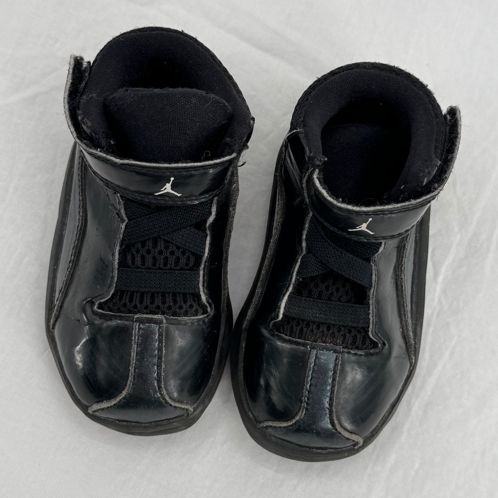 Nike Jordan Flight Max Aura Toddler Size 6 Black Patent Leather Sneakers Jumpman
